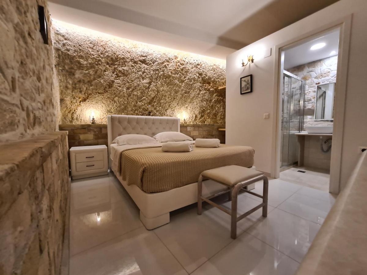 Nj Corfu Kalypso *